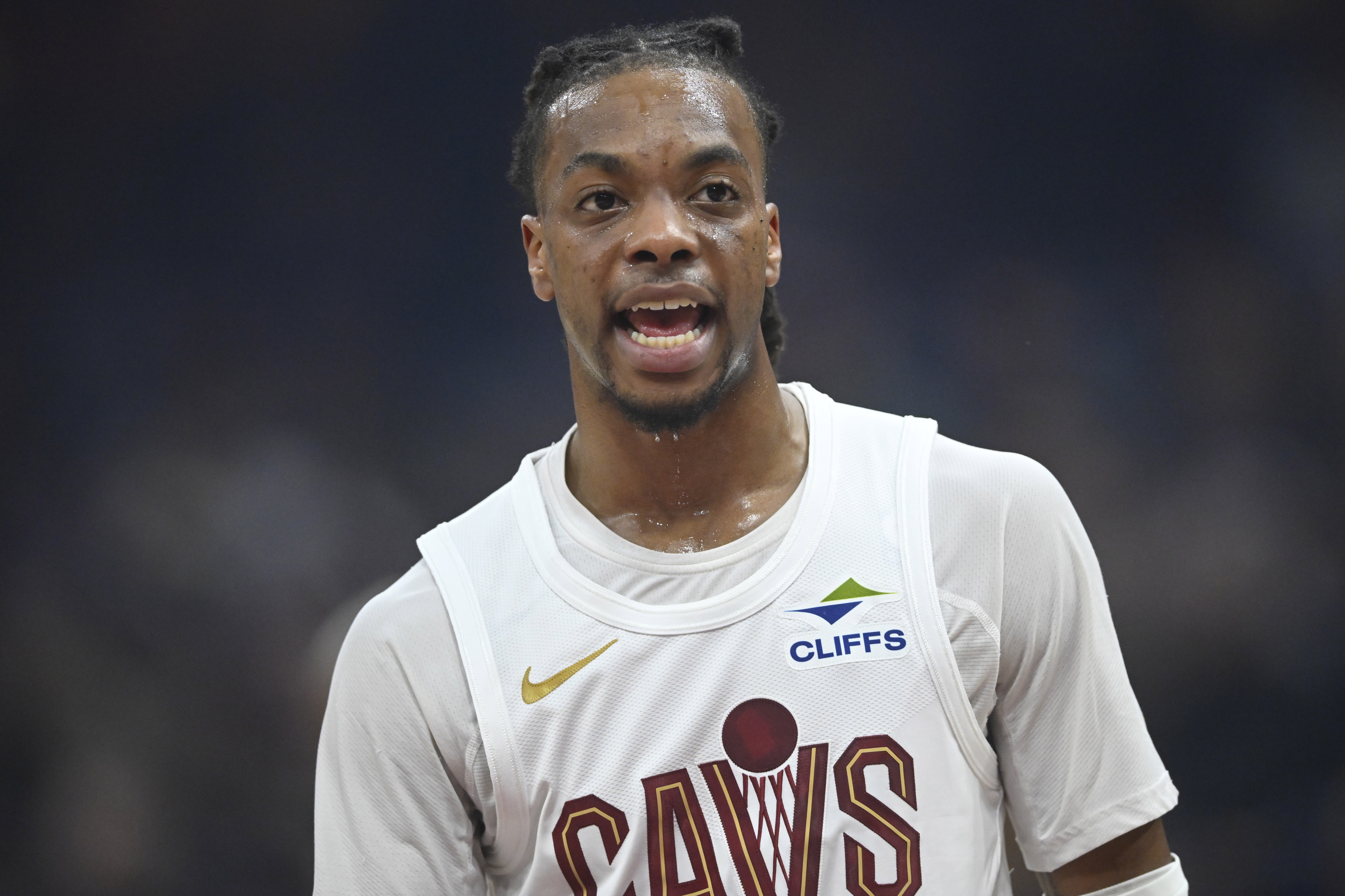 末节5中1！加兰14中6拿到17分5板8助 三分6中2 缩略图