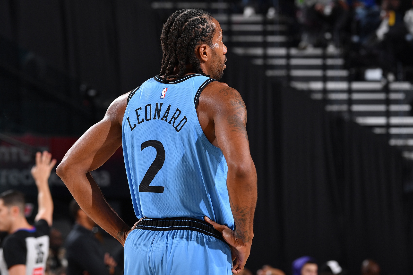 比尔-西蒙斯：如果小卡健康 快船是需要被认真对待的季后赛搅局者 缩略图