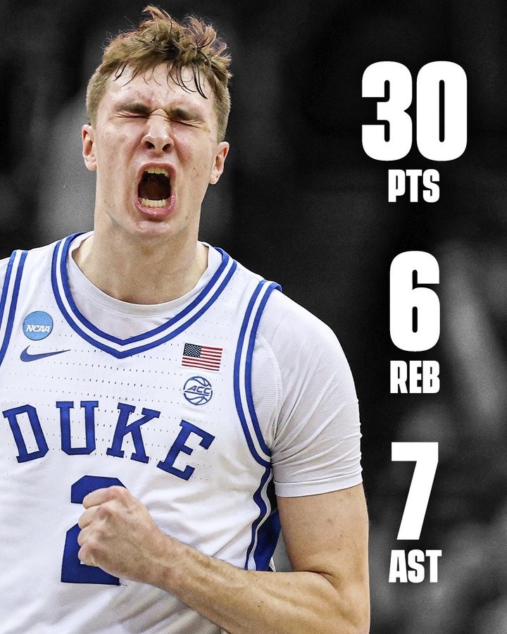 不负盛名！弗拉格NCAA锦标赛砍下30分6板7助 杜克男篮首人 缩略图