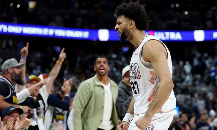 掘金奇兵闪现，约基奇：又要第七场了？！ 缩略图