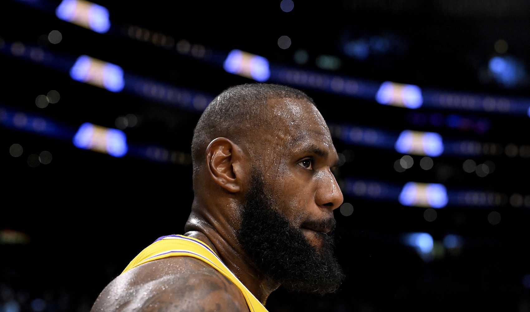 NBC记者：骑士对詹姆斯没有太大兴趣 他们不想放弃年轻球员 缩略图