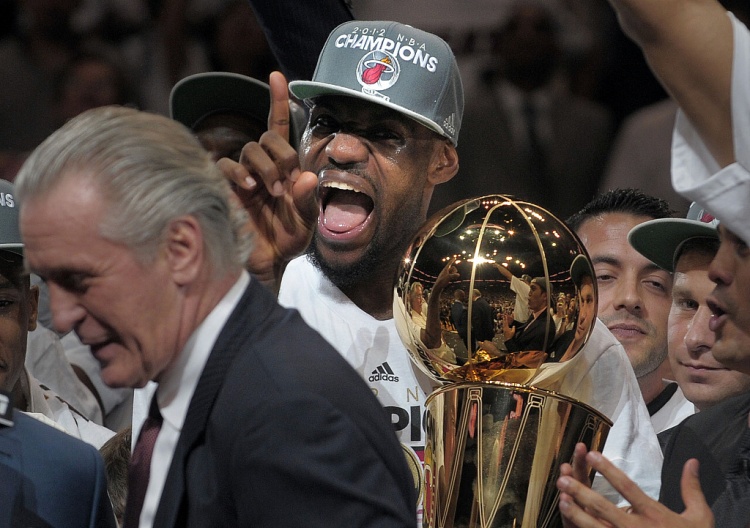 大范为詹姆斯辩护：为何他总受批评？仅仅是因为要和乔丹比较？ 缩略图