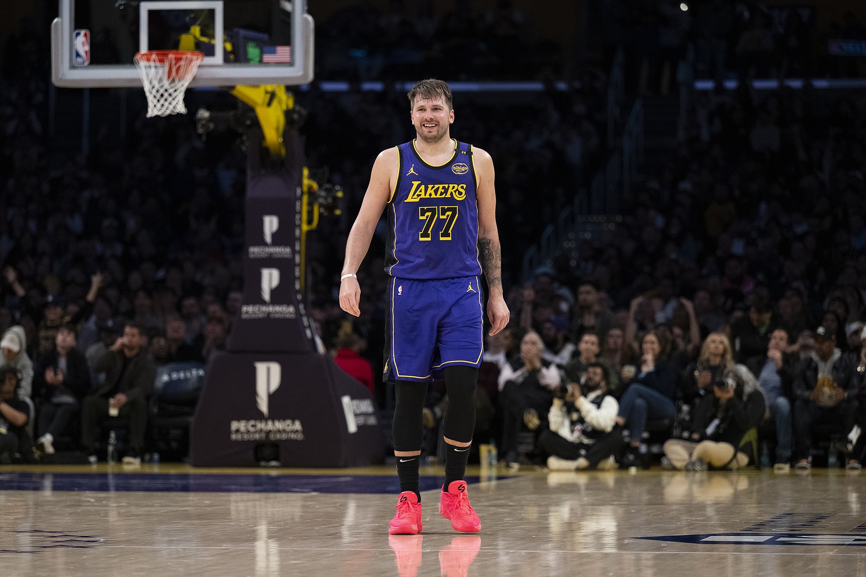 湖人高管：从交易得到东契奇开始 他就清楚我们想和他长期合作 缩略图